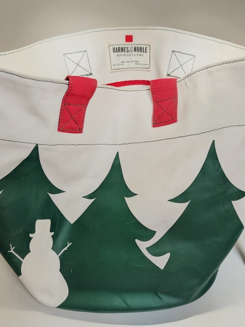Barnes & Noble Holiday Canvas Tote Bag Christmas Pine Trees Snowman Red Handles